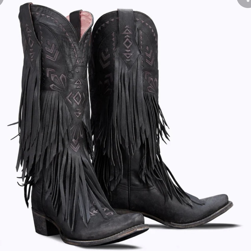 New Lane Junk Gypsy Thunderbird Fringe Boot In Distressed Jet Black Leather